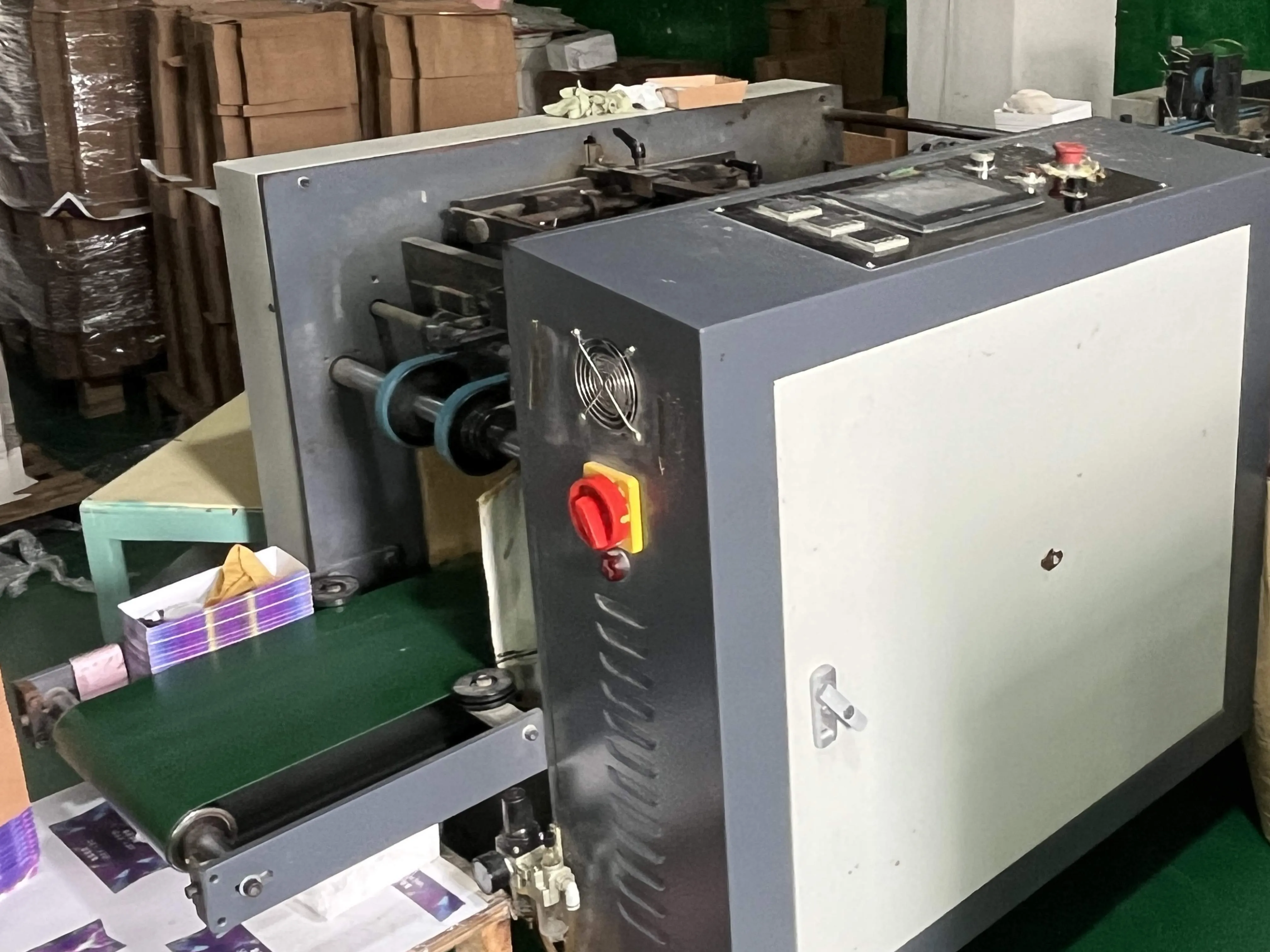 Equipment for Cake Box Manufacturer (5)