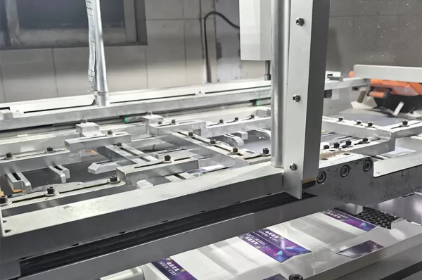 custom-packaging-boxes-manufacturing-equipment (7)