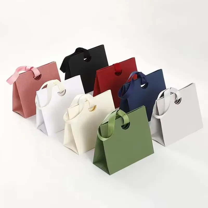 luxury-textured-paper-gift-bags-in-bulk-with-ribbon-closure-coordinated-jewelry-boxes-7