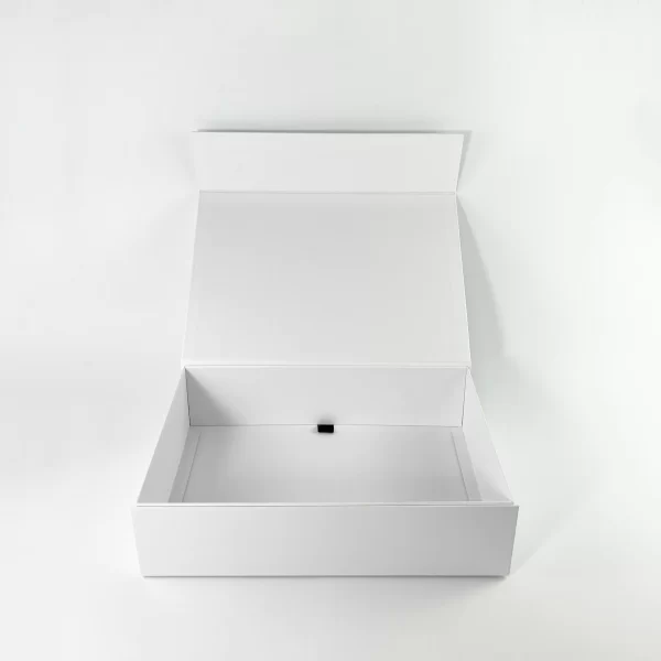 Wholesale Premium Luxury Elegant White Foldable Rigid Gold Foil Stamping Magnetic Box with Handles for Jewelry Clothing Gift4