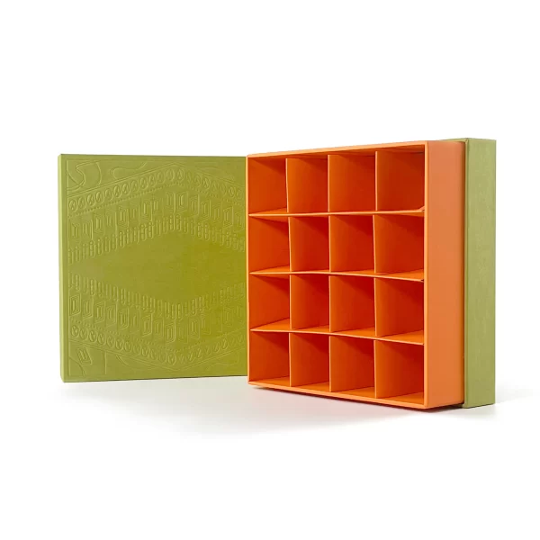 Wholesale Luxury Classic Customized Embossed Rigid Gift Box with Compartments Olive Green Packaging with Handle Bag Foil Stamping3