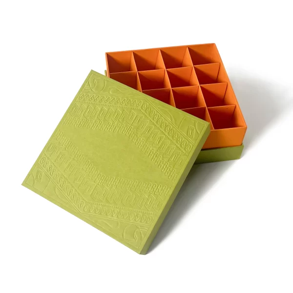 Wholesale Luxury Classic Customized Embossed Rigid Gift Box with Compartments Olive Green Packaging with Handle Bag Foil Stamping5