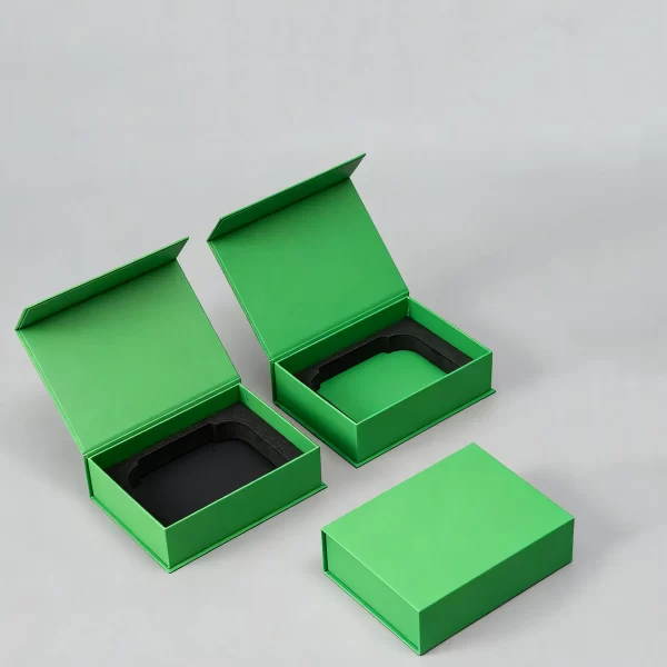 wholesale-magnetic-gift-boxes-custom-printed-rigid-boxes-7
