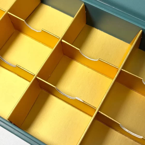 high-end-custom-dates-packaging-boxes-rigid-magnetic-gift-boxes-with-dividers-wholesale-4
