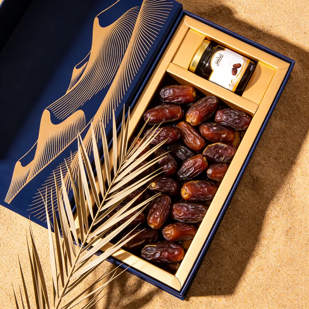 factory-price-custom-rigid-paper-gift-boxes-with-lid-wholesale-magnetic-dates-dessert-packaging-boxes-3