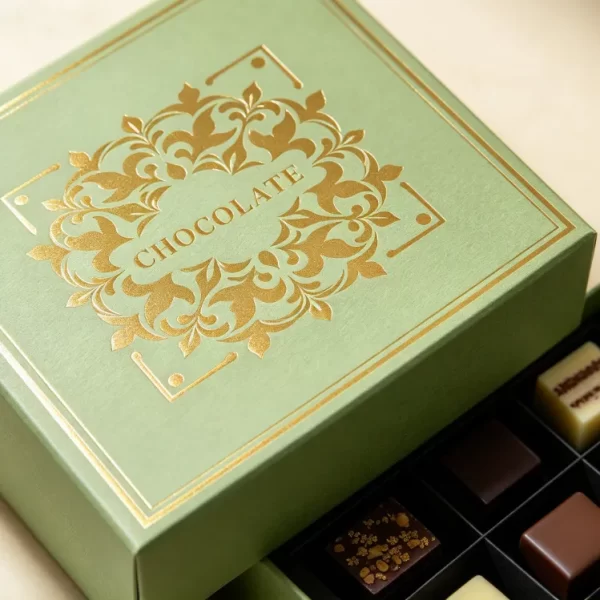luxury-cardboard-packing-lid-and-base-gift-boxes-with-custom-logo-wholesale-chocolate-dessert-packaging-boxes-5